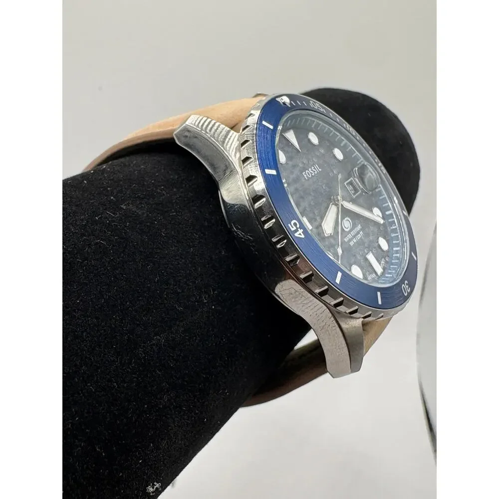 Fossil Blue Dive Three-Hand Date Stainless Steel Watch - Leather Band